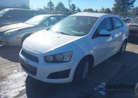 2015 Chevrolet Sonic Lt Auto from USA, damaged, VIN 1G1JC5SG2F4122758